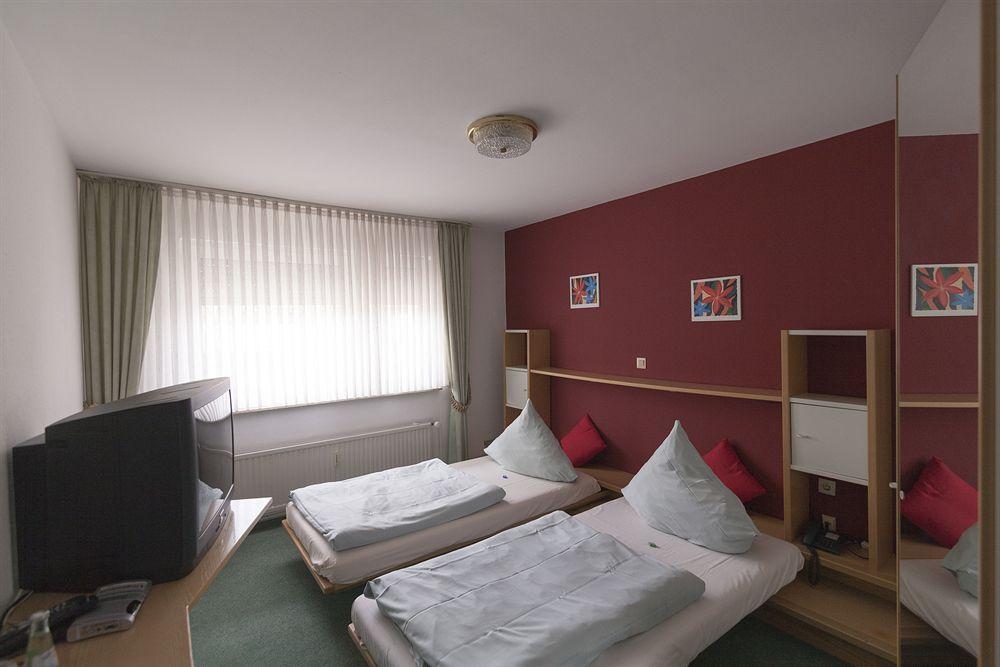 G & L Hotel Dortmund Exterior photo