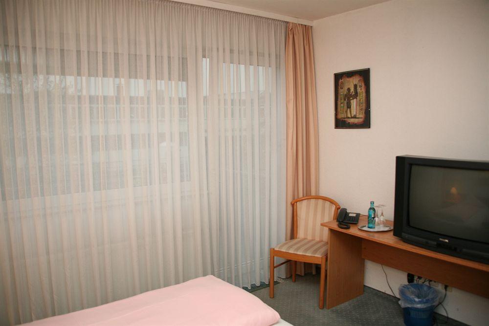 G & L Hotel Dortmund Exterior photo